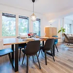 Modern Designed, Luxury Mountain View Lejlighed Kandersteg