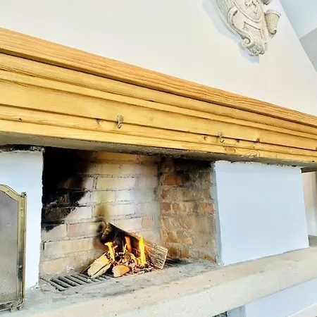 Modern Designed, Luxury Mountain View *