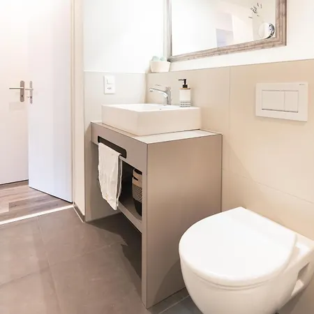 Modern Designed, Luxury Mountain View קנדרסטג