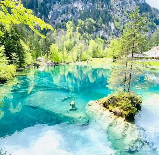 Modern Designed, Luxury Mountain View