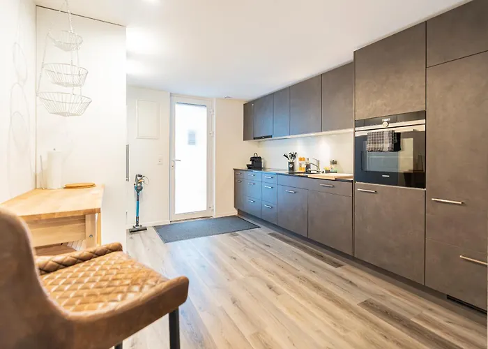 Modern Designed, Luxury Mountain View Lejlighed *